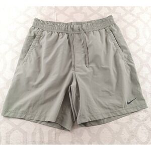 Nike Versatile Dri Fit Men Sz M Athletic Shorts Gray Drawstring Elastic Waist